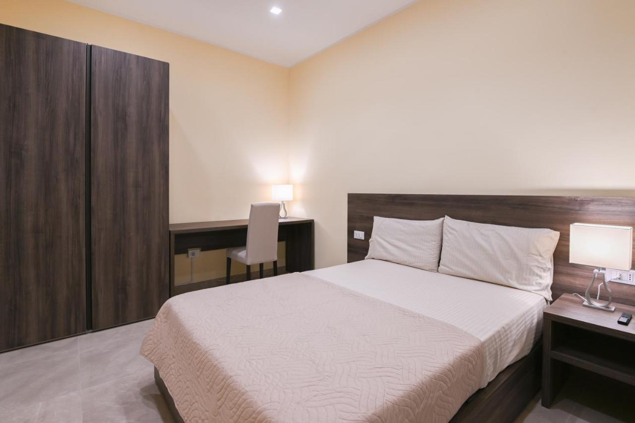 Adria Luxury Residence - Centro Trieszt Kültér fotó