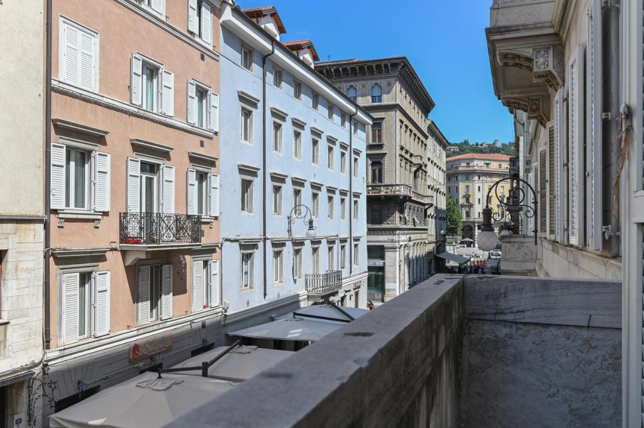 Adria Luxury Residence - Centro Trieszt Kültér fotó