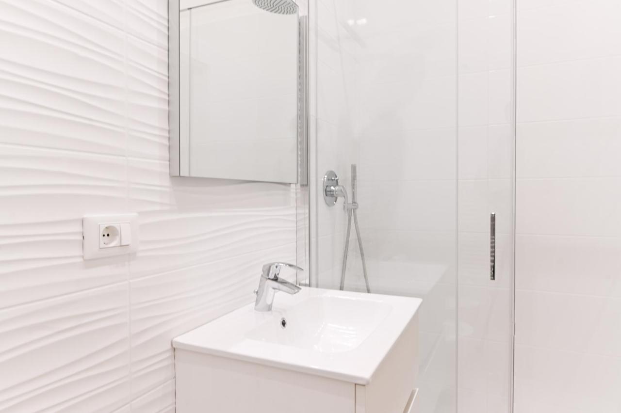 Adria Luxury Residence - Centro Trieszt Kültér fotó